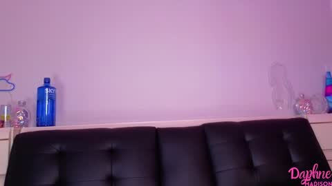 Snapshot of daphnemadison chatting on November 20, 11:04 pm Daphne Madison online show from November 20, 11:04 pm