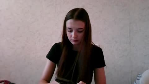 Snapshot of daphnesterlace chatting on July 12, 4:42 pm Emilia online show from July 12, 4:42 pm