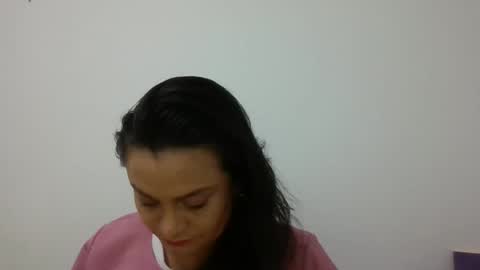 Snapshot of dapnne24 chatting on January 14, 7:00 pm dapnne online show from January 14, 7:00 pm