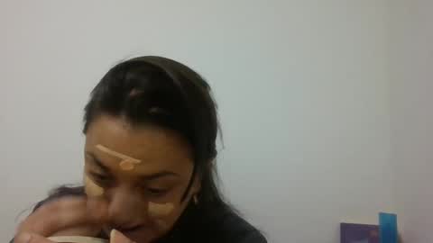 Snapshot of dapnne24 chatting on February 20, 8:14 pm dapnne online show from February 20, 8:14 pm