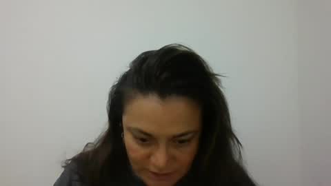 Snapshot of dapnne24 chatting on February 25, 4:00 pm dapnne online show from February 25, 4:00 pm