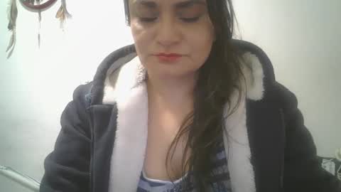 Snapshot of dapnne24 chatting on March 8, 5:11 pm dapnne online show from March 8, 5:11 pm