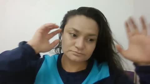 Snapshot of dapnne24 chatting on March 12, 2:56 pm dapnne online show from March 12, 2:56 pm