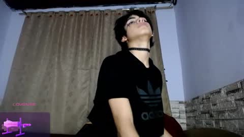 MAX online show from November 15, 1:36 am