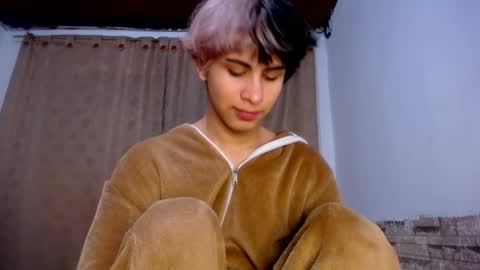 DARA online show from April 5, 10:18 pm