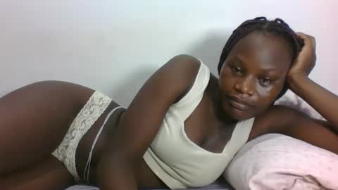 ESTHER online show from April 14, 3:45 am