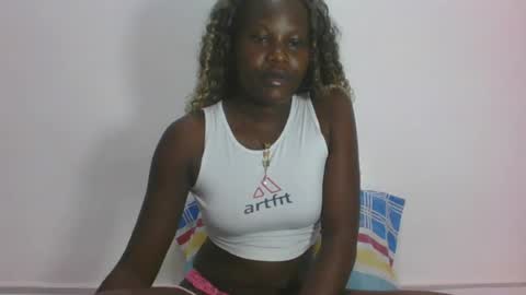 ESTHER online show from July 24, 9:02 pm