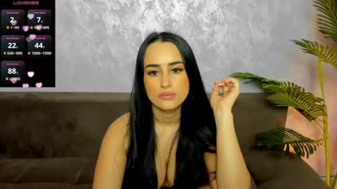 Darcie online show from July 1, 5:45 pm