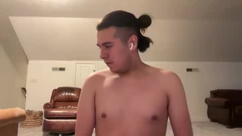 darekfavor12 online show from March 8, 1:25 am