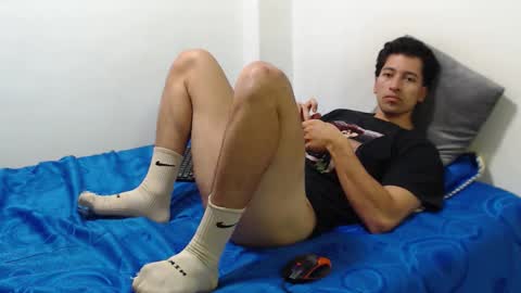 Snapshot of darekgates chatting on January 14, 7:00 pm Darekgates online show from January 14, 7:00 pm