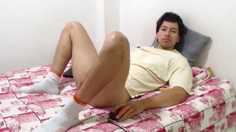 Snapshot of darekgates chatting on January 31, 7:29 pm Darekgates online show from January 31, 7:29 pm