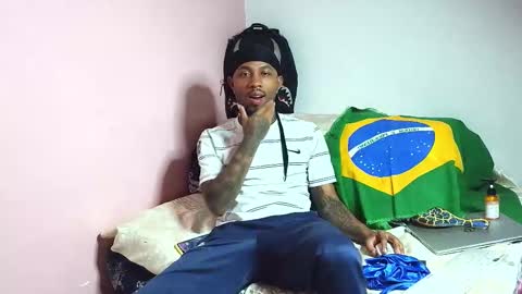 Snapshot of darent2210 chatting on February 18, 11:11 pm breiner online show from February 18, 11:11 pm