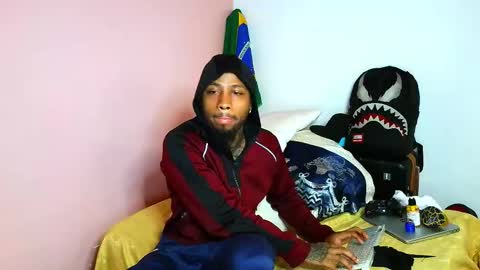 Snapshot of darent2210 chatting on February 24, 3:32 pm breiner online show from February 24, 3:32 pm