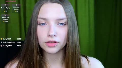 dariaangels online show from April 11, 11:53 pm