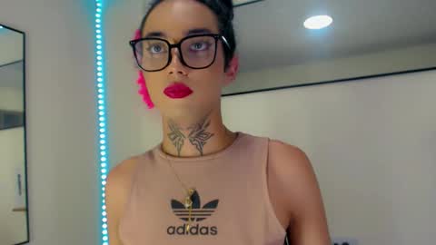 Dary online show from April 14, 9:43 pm