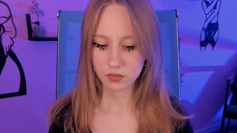 Daria Tate online show from September 18, 2:41 pm