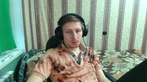 darienlarge online show from November 7, 11:10 am