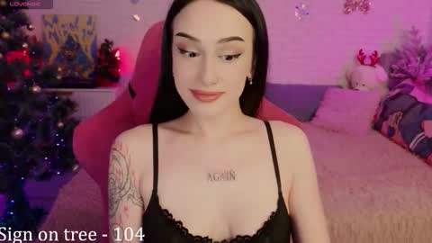 Snapshot of darinek0 chatting on December 16, 4:28 am Neko online show from December 16, 4:28 am