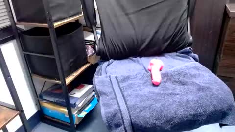 DaringDee75 online show from September 9, 10:15 am