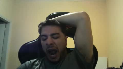 Snapshot of dario12rodriguez chatting on October 18, 10:10 pm dario12rodriguez online show from October 18, 10:10 pm