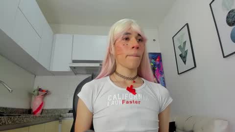 DaripQueen online show from December 10, 5:11 pm