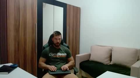 darius_94 online show from February 15, 5:37 am