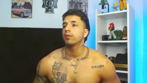 Darius Phoenix  online show from January 18, 9:56 am