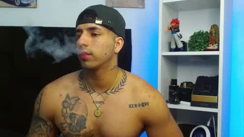 Darius Phoenix  online show from January 24, 2:41 pm