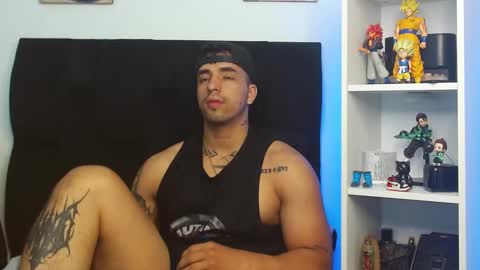 Darius Phoenix  online show from March 2, 10:56 am