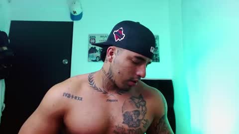 Darius Phoenix  online show from September 20, 9:38 pm