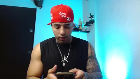 Darius Phoenix  online show from February 23, 7:00 pm