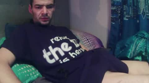 Snapshot of dark377 chatting on December 28, 6:39 am dark377 online show from December 28, 6:39 am