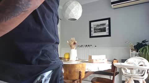 Snapshot of dark___knight chatting on October 19, 7:25 pm Dark Knight online show from October 19, 7:25 pm