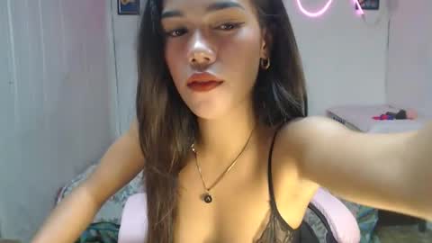Snapshot of dark_angel143 chatting on October 6, 3:09 pm dark_angel143 online show from October 6, 3:09 pm