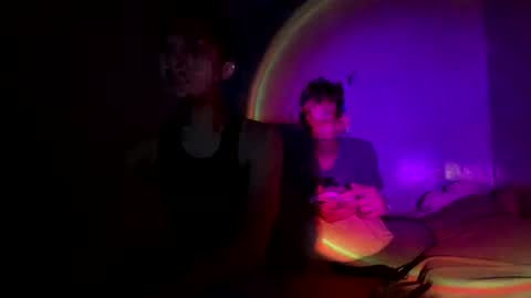 Snapshot of dark_angel69x chatting on September 18, 2:30 pm Guile online show from September 18, 2:30 pm