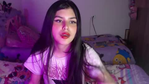 Snapshot of dark_angel_66 chatting on September 22, 9:44 am Moony online show from September 22, 9:44 am