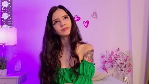 dark_angell77 online show from March 17, 11:13 am