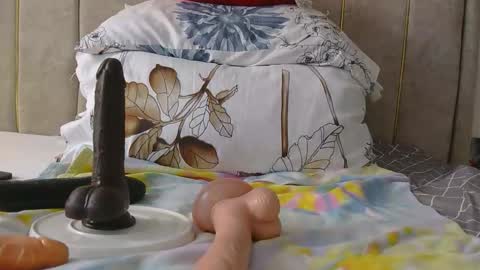 Dark Candy 254 online show from April 6, 5:08 am