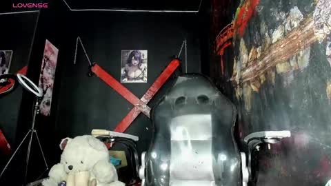 dark_doll5 online show from December 4, 11:13 pm