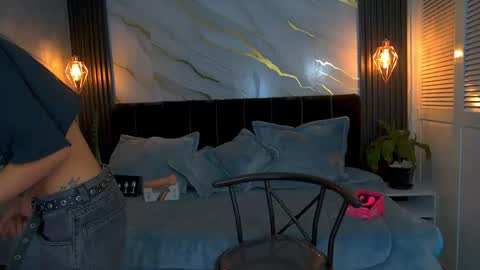 dark_dominika online show from April 24, 12:51 pm