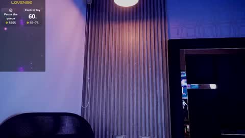 Sr. Eros online show from April 11, 7:45 am