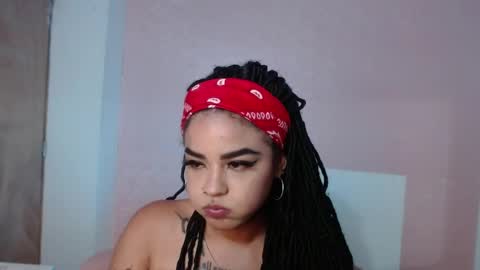 dark_flama online show from March 29, 12:32 am