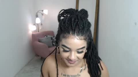 dark_flama online show from April 10, 10:36 pm