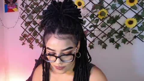 Snapshot of dark_flama chatting on July 25, 12:53 am dark_flama online show from July 25, 12:53 am