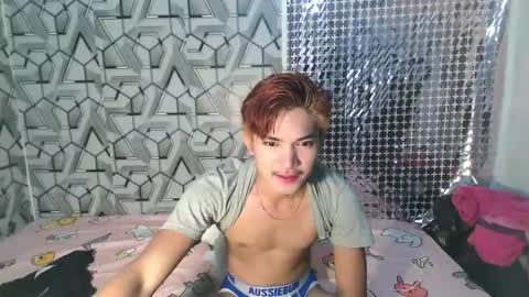 dark_lustxox online show from March 22, 11:35 am