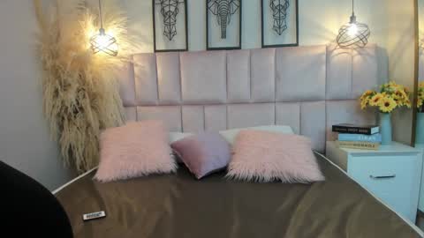 Nina online show from October 5, 2:21 am