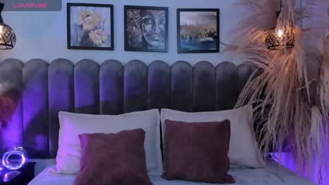 Nina online show from October 22, 3:29 am