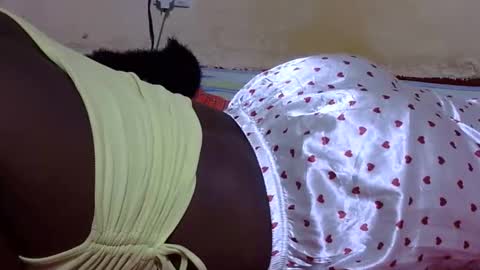 Snapshot of dark_princess1 chatting on October 28, 7:05 pm dark_princess1 online show from October 28, 7:05 pm