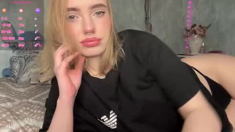 Darkside online show from October 14, 8:15 am