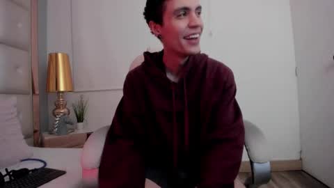 Snapshot of dark_sun333 chatting on October 18, 3:09 am dark_sun333 online show from October 18, 3:09 am